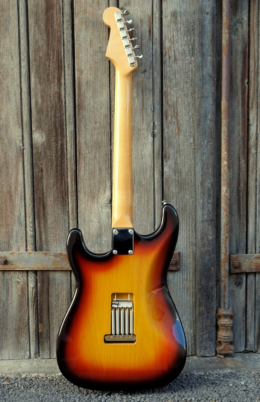 Fender strat stratocaster sunburst vintage slab board serie L custom